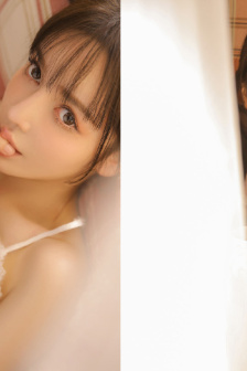 美女淋浴